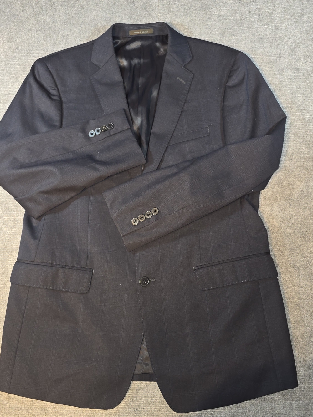 Calvin Klein Men’s 42R 100% Wool Navy Plaid Blazer Sport Coat Two Button